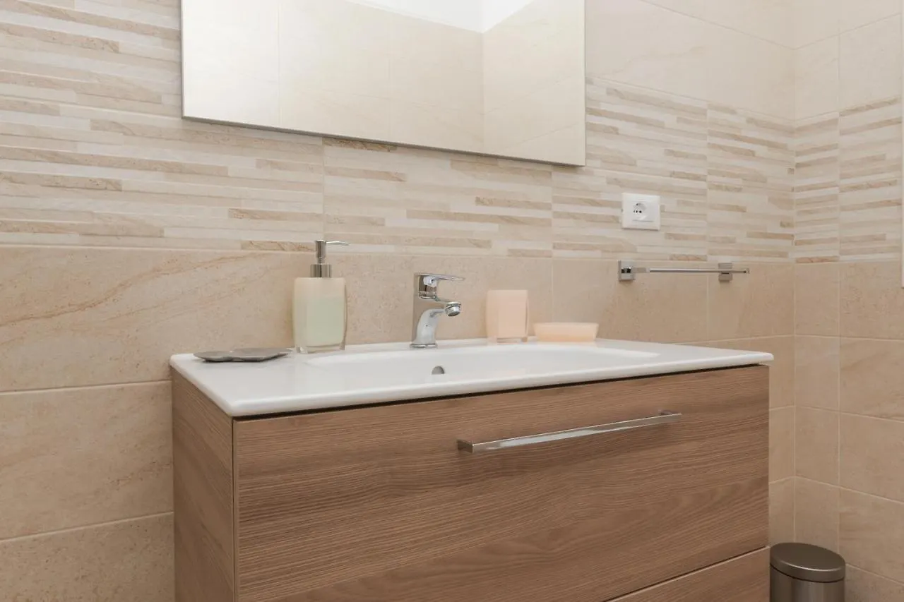Casa Antu - Appartamento Con 2 Camere In Centro Abitato Orosei Holiday home